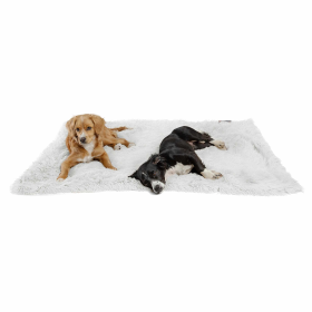 Best Friends by Sheri Blanket Shag (Color: Frost, size: 40x50)